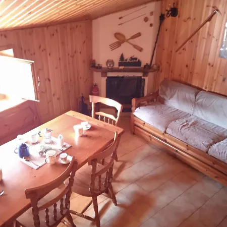 La Tua Casa A アパート *